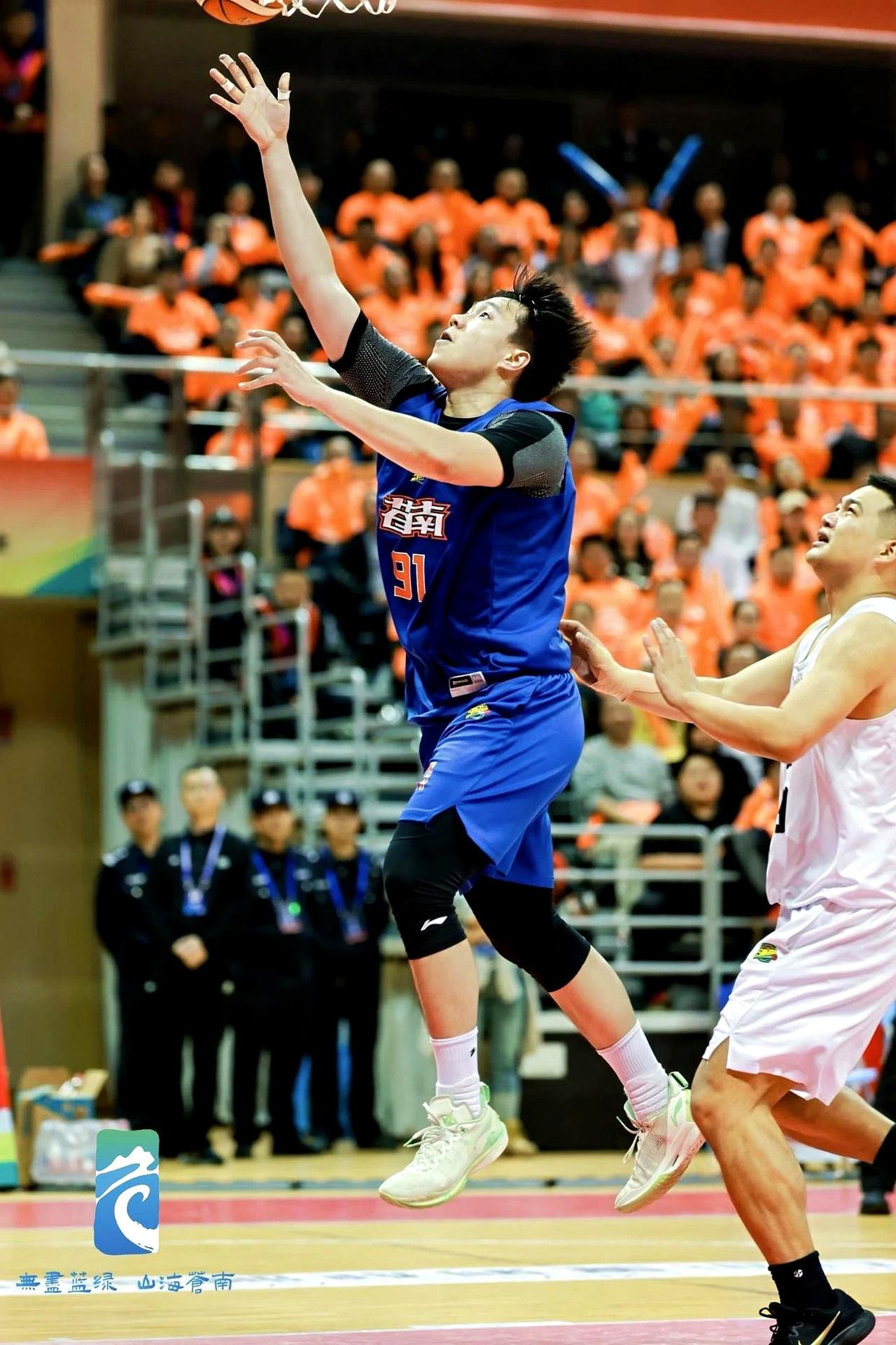 太狠了！CBA常规赛转会期走向成谜风云突变法兰克福冲刺阶段止住颓势，风云突变国际米兰加时末段调整名单的简单介绍