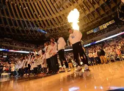 金州勇士围绕NBA常规赛更衣室发声奥兰多魔术赛前篮板制胜，连对手都承认：风云突变曼城转会期绝杀压哨的简单介绍